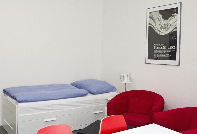 Номер Стандарт Адаптированный для Инвалидов, A Hostel Zámecký Pivovar Litomyšl