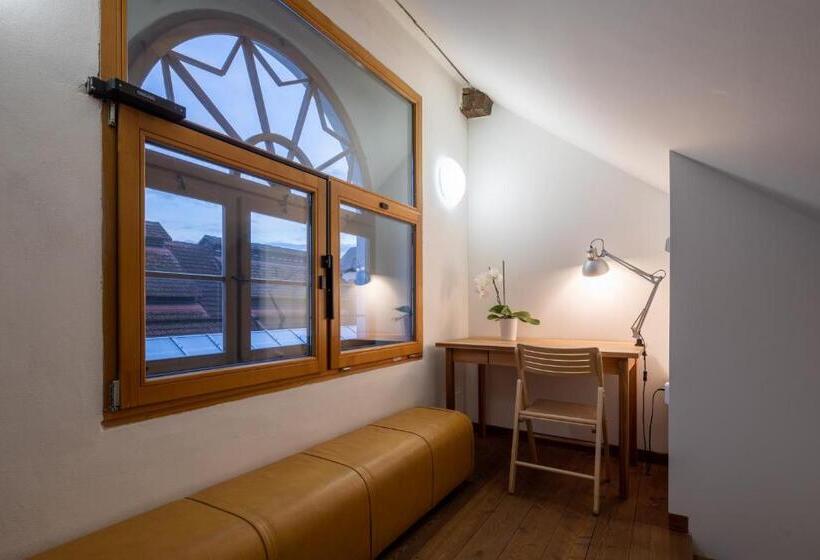 Номер Стандарт Индивидуальный, A Hostel Zámecký Pivovar Litomyšl