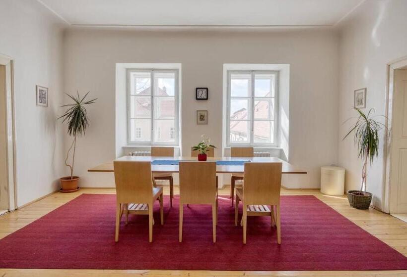 آپارتمان 2 خوابه, A Hostel Zámecký Pivovar Litomyšl