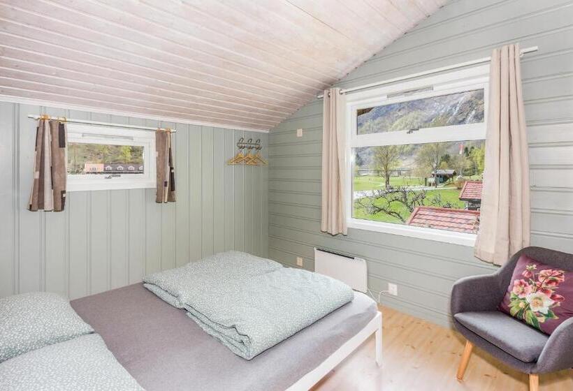 Номер Стандарт Совместная Ванная, Flåm Hostel