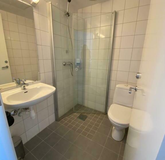 标准间, Fast Hotel Henningsvær