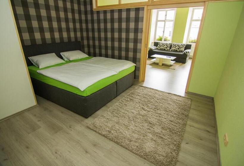 Люкс Классика, Sokolský Dům