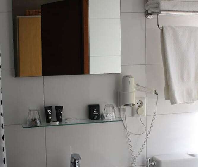 اتاق استاندارد, Zee En Duin