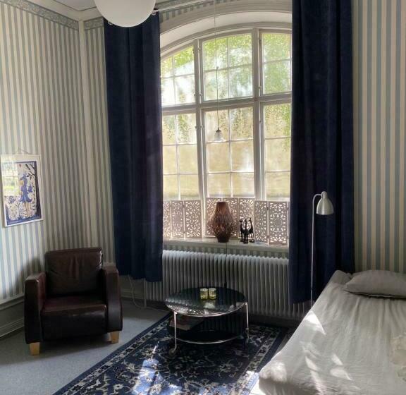 Семейный Номер, Ting1903 Bed & Breakfast