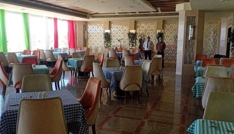 اتاق استاندارد با چشم‌انداز, Tolip Taba Resort And Spa
