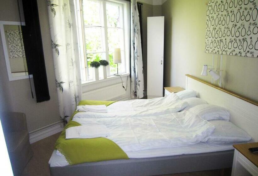 Quarto Estandar, Ediths Pensionat