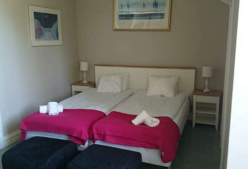 Quarto Estandar, Ediths Pensionat
