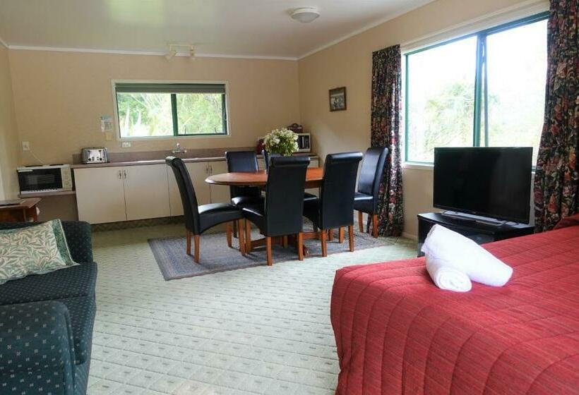 Студио Стандарт Кровать Кинг, Kiwi Park Motels