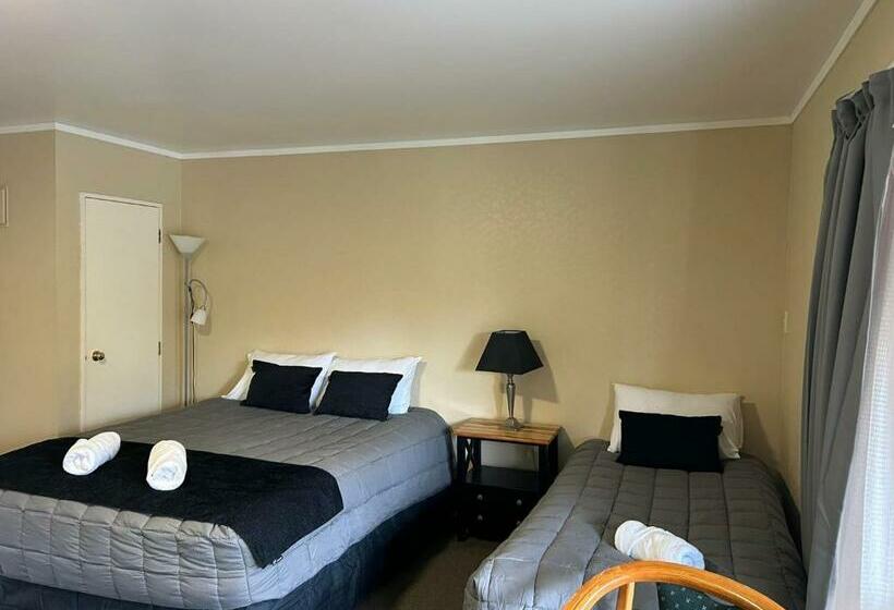 Студио Стандарт Кровать Кинг, Kiwi Park Motels