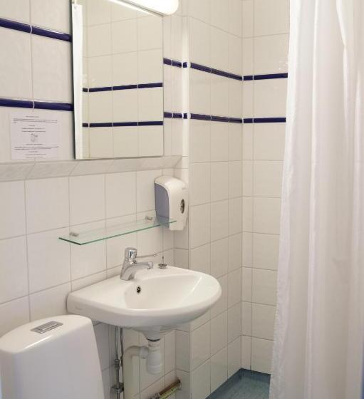 Семейный Номер, Linköpings Cityhotell Och Vandrarhem