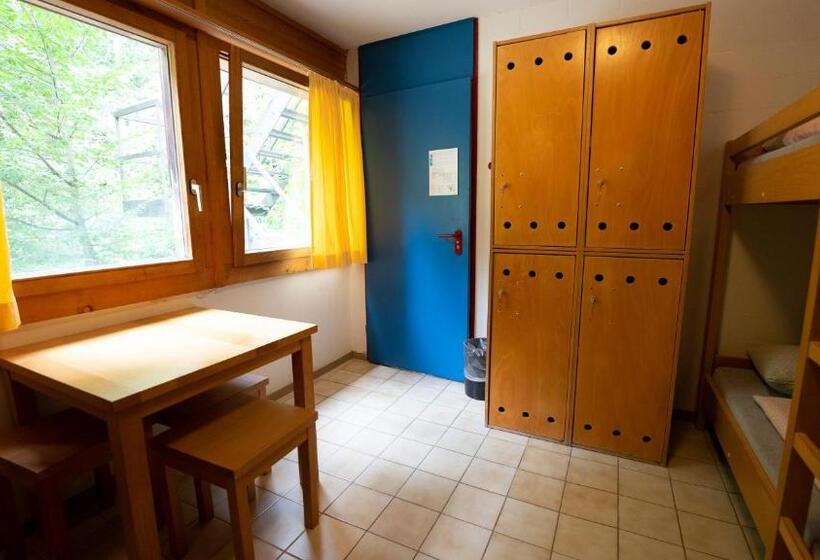 Номер Стандарт Совместная Ванная, Delémont Youth Hostel