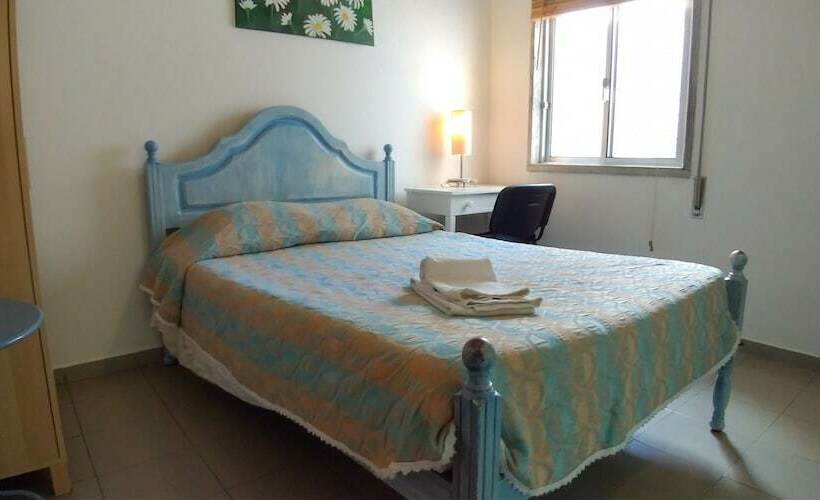 Quarto Estandar Individual, E Nove Lounge Hostel Caffe