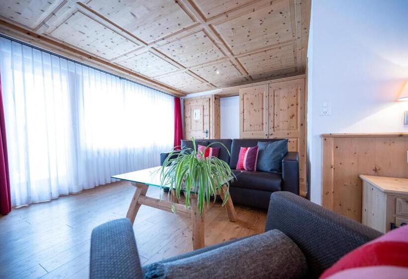 سوییت, Engiadina