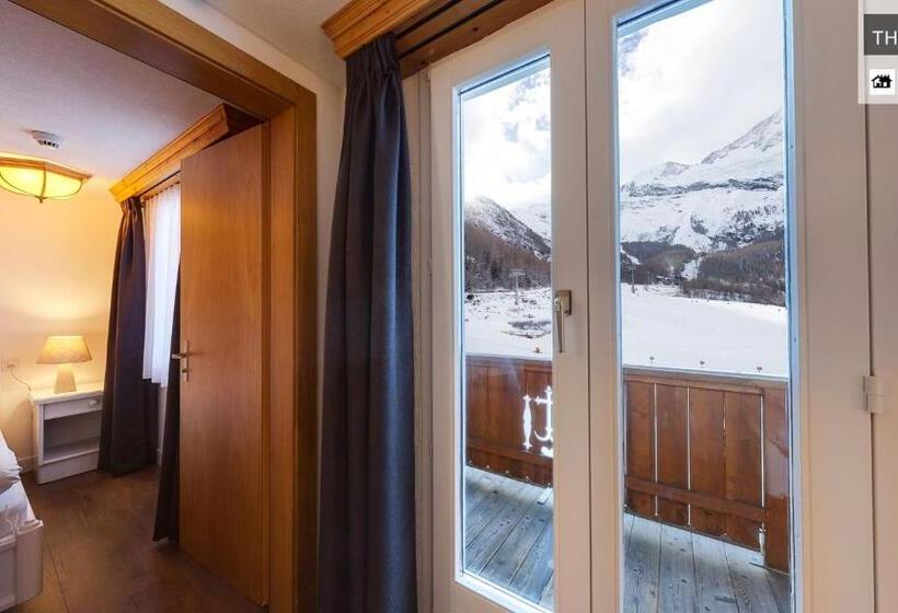 Семейный Номер Вид на Горы, The Larix Ski In Ski Out