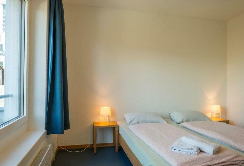 חדר סטנדרט יחיד, Zug Youth Hostel