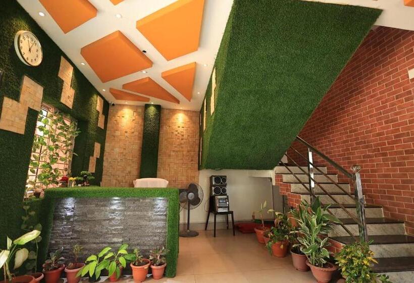اتاق استاندارد, Gokul Bhawan