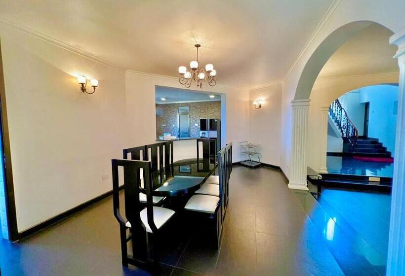 Quarto Estandar Vista Jardim, Wenzi Luxury Homes