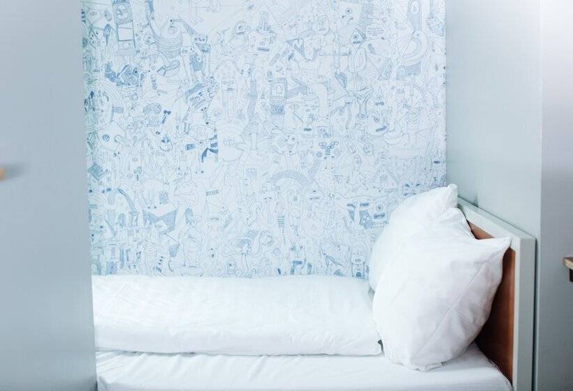 Standard Single Room, Clinknoord Hostel
