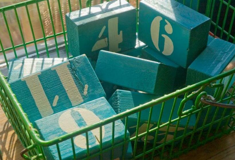 חדר אקונומי, Strandhotel Terschelling B&b