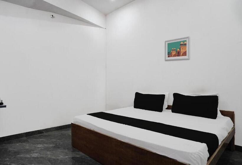 Трехместный Номер Классика, Oyo Kvs Guest House