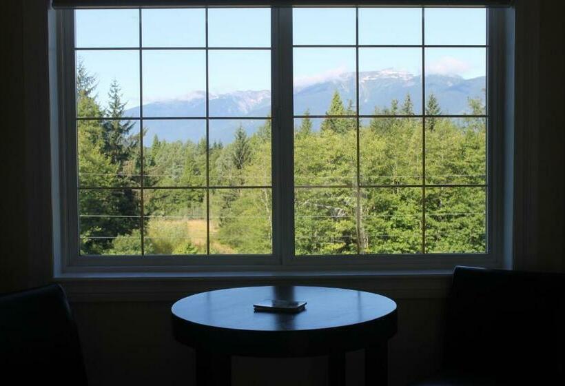 デラックススタジオ, Remo Ridge Bed N Breakfast