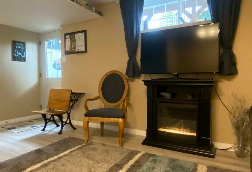 Люкс 2 Спальни, Remo Ridge Bed N Breakfast