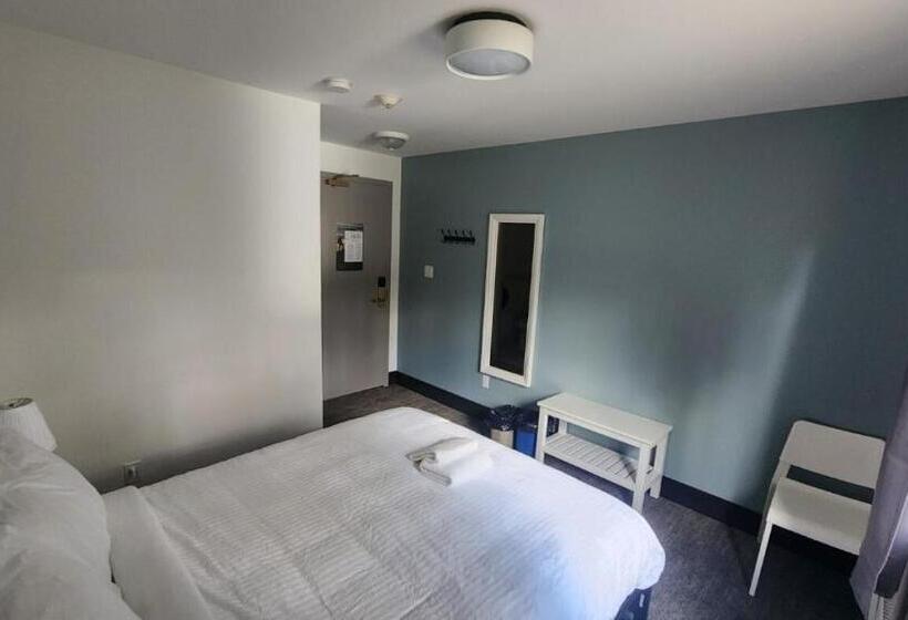 اتاق لوکس, Hi Lake Louise Alpine Centre   Hostel
