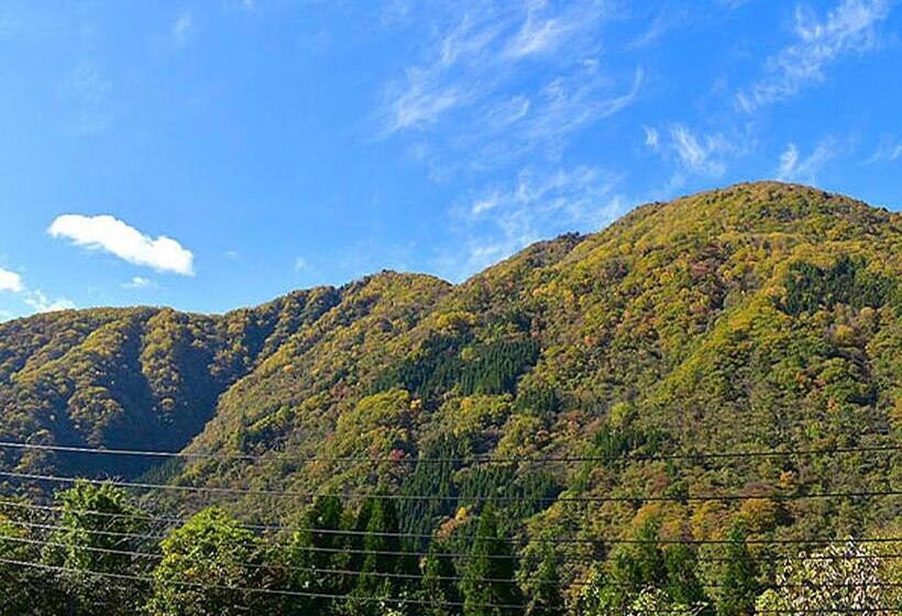 스탠다드 룸 공동 욕실, 筋肉と自然と遊ぶ宿 田島館