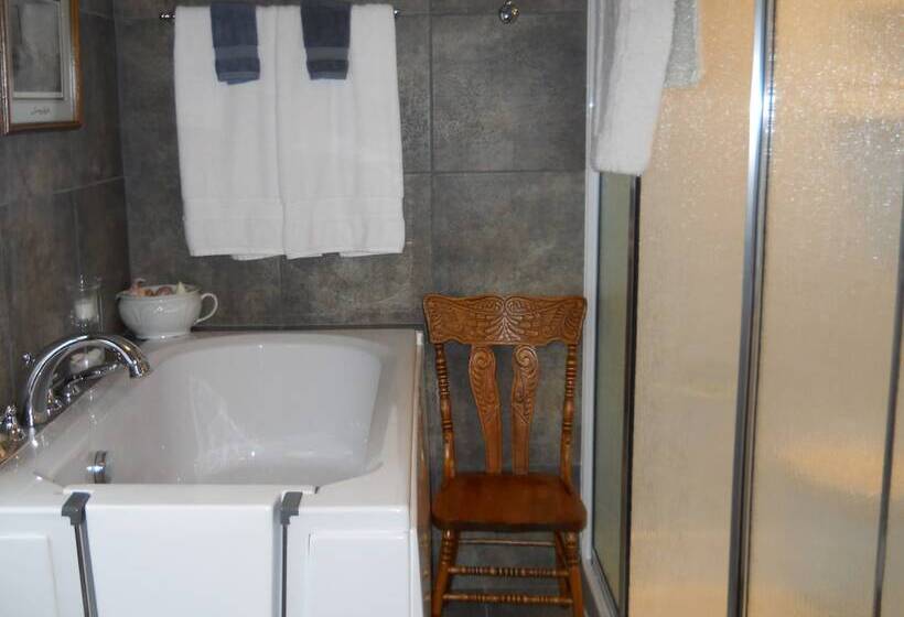 标准间, Wenzler S Landing Bed & Breakfast