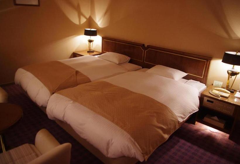 Номер Дюплекс, Gifu Castle Inn