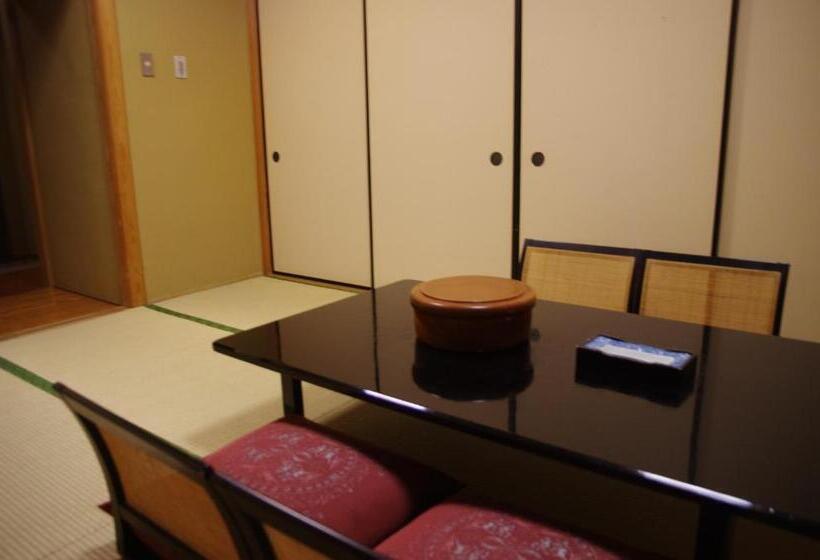 Номер Стандарт, Gifu Castle Inn