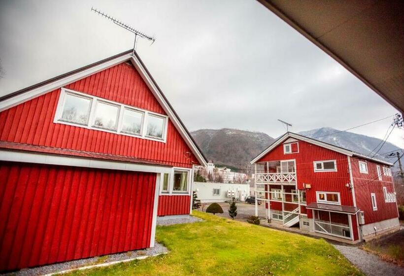 스탠다드 트리픔 룸 공동욕실, Rusutsu Lodges Pension Lilla Huset