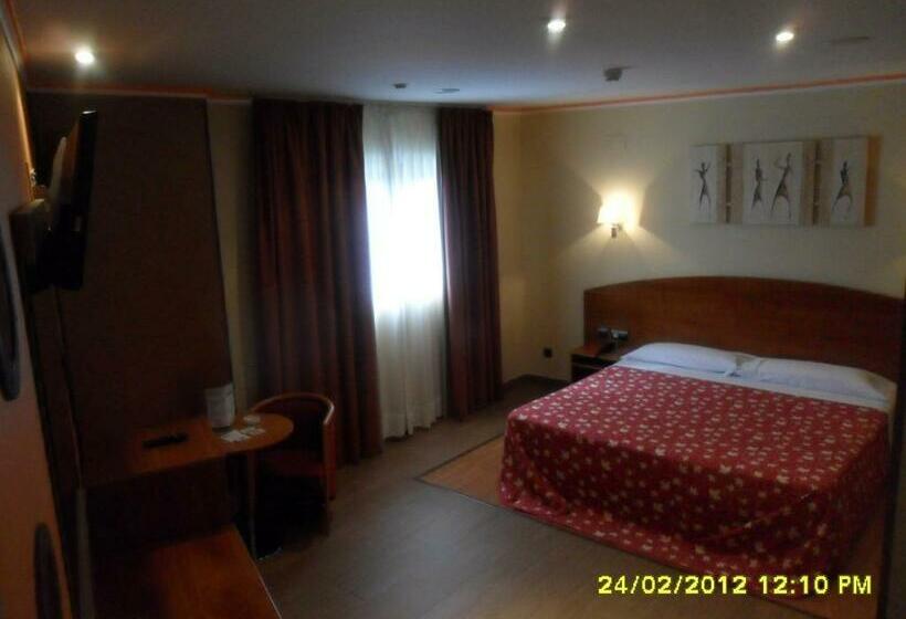 스탠다드 룸, Motel Emporio