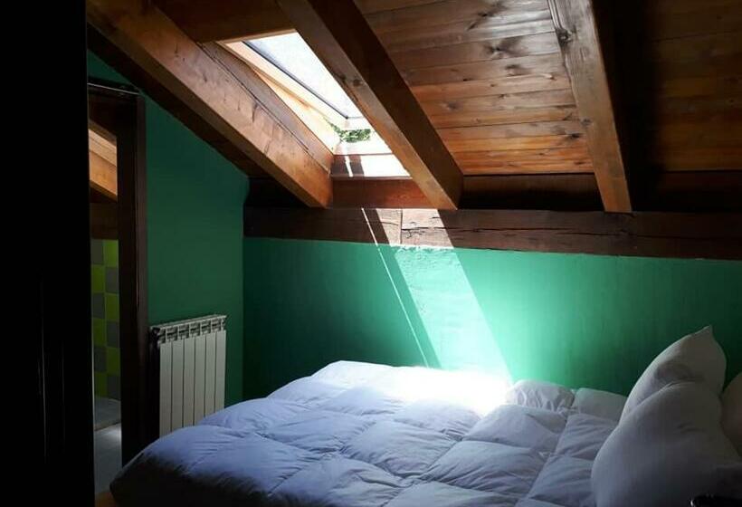 Номер Стандарт, Albergue A Noguera