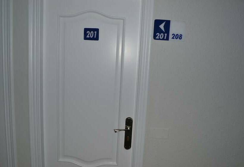 اتاق استاندارد, Hostal Galicia Arteixo