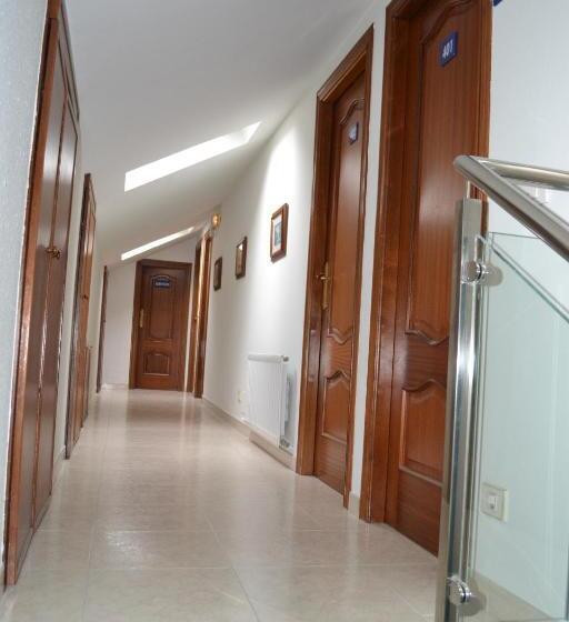 اتاق استاندارد یک نفره, Hostal Galicia Arteixo