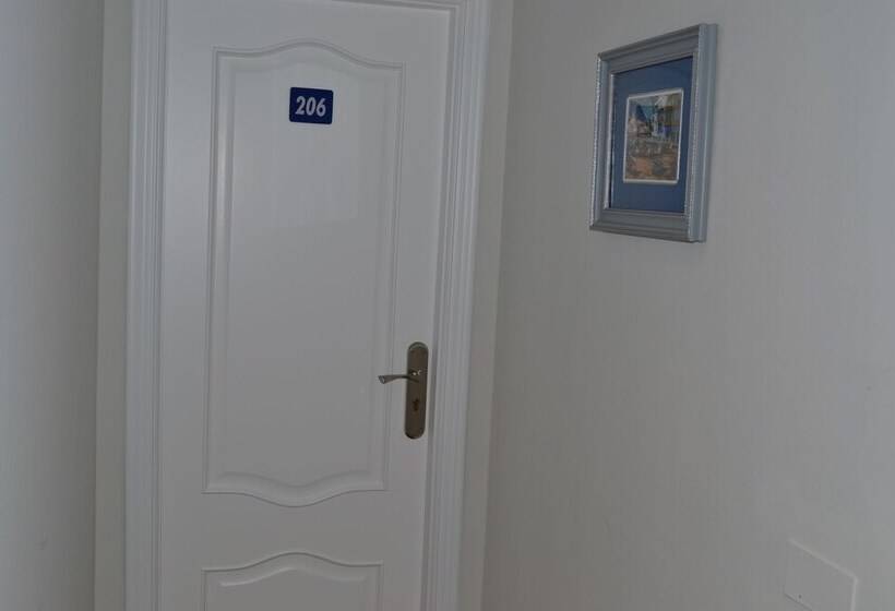 اتاق استاندارد, Hostal Galicia Arteixo