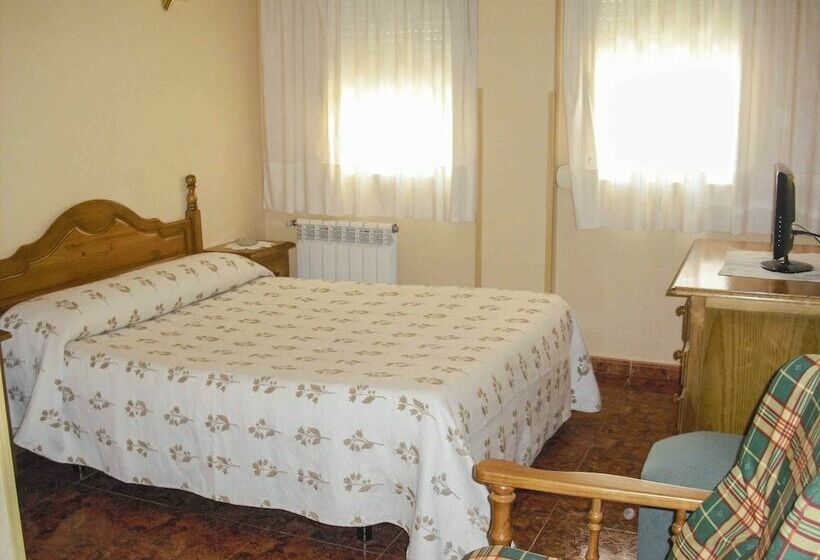 Номер Стандарт, Hostal Sunami