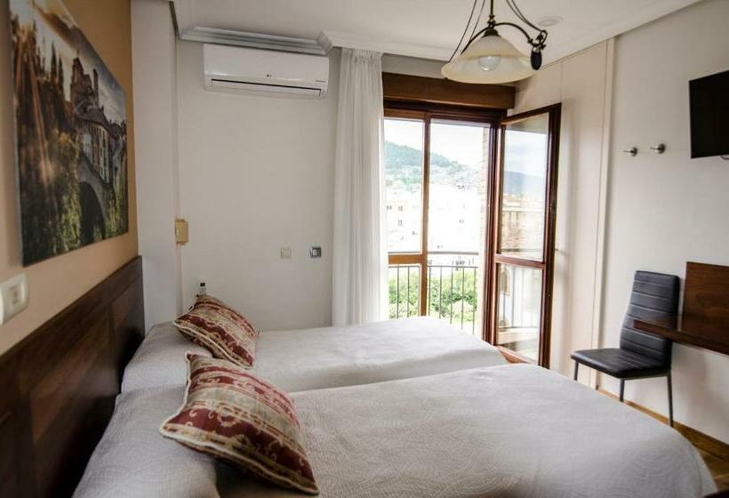 Номер Стандарт, B&b Zaldu