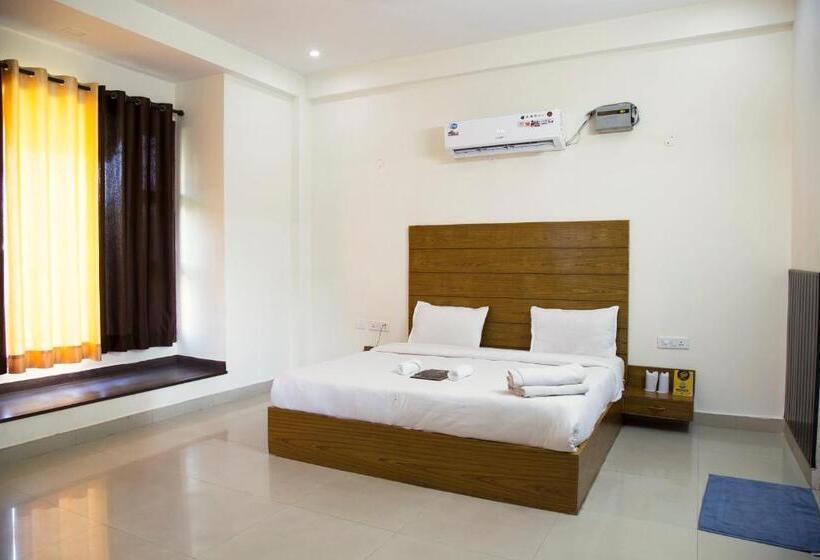 디럭스 룸, Corbett Treat Resort