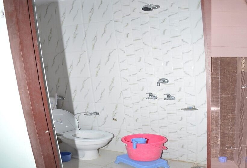 اتاق لوکس, Mittal Inn