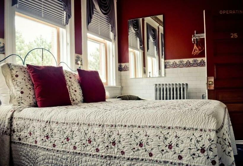 Номер Стандартный Кровать Куин, Cripple Creek Hospitality House & Travel Park