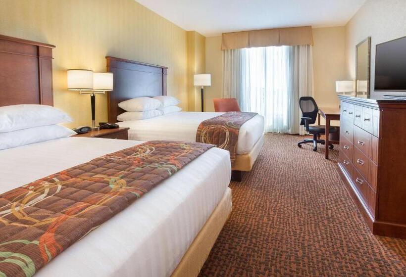 סוויטה מותאמת לאדם עם מוגבלויות, Drury Plaza Hotel Mt Vernon