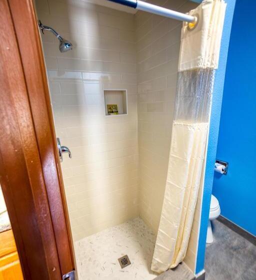 غرفة قياسية سرير كينج, Budget Inn