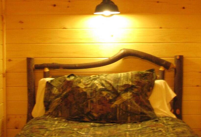 Четырехместный Номер Deluxe, Pine Knoll Hotel Lakeside Lodge & Cabin