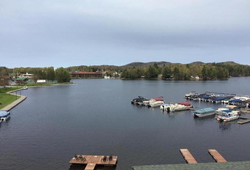 Хижина, Pine Knoll Hotel Lakeside Lodge & Cabin