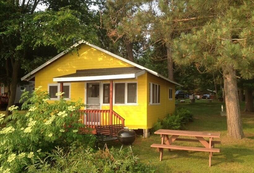 Cabana, Rainbow S End Resort