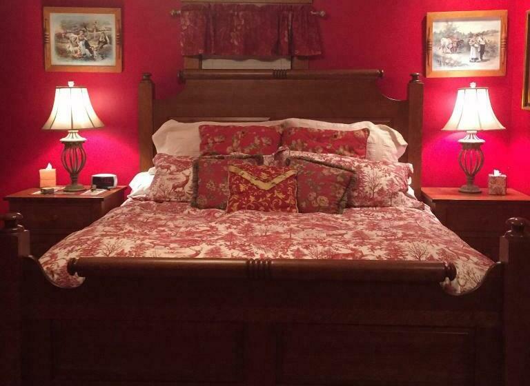 Люкс Deluxe Кровать Кинг, The Destination B&b Llc