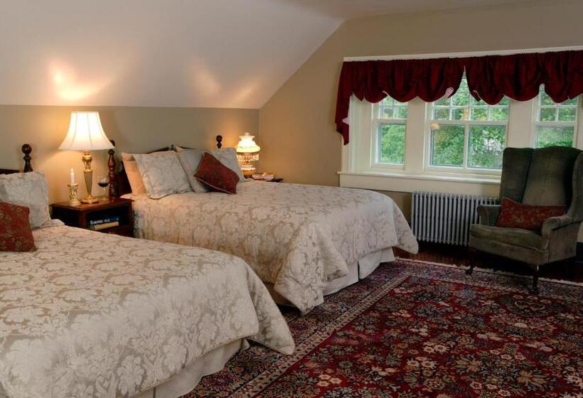 Четырехместный Номер Классик, Cameron Estate Inn