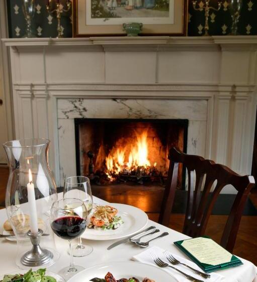 Четырехместный Номер Классик, Cameron Estate Inn